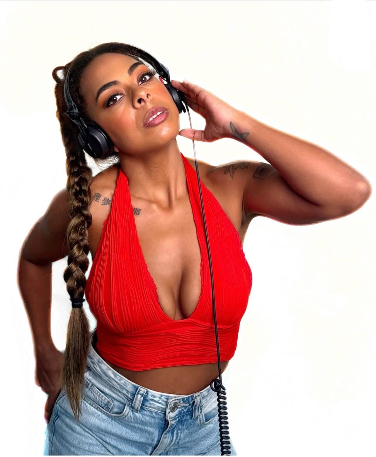 DJ VII TORIA
